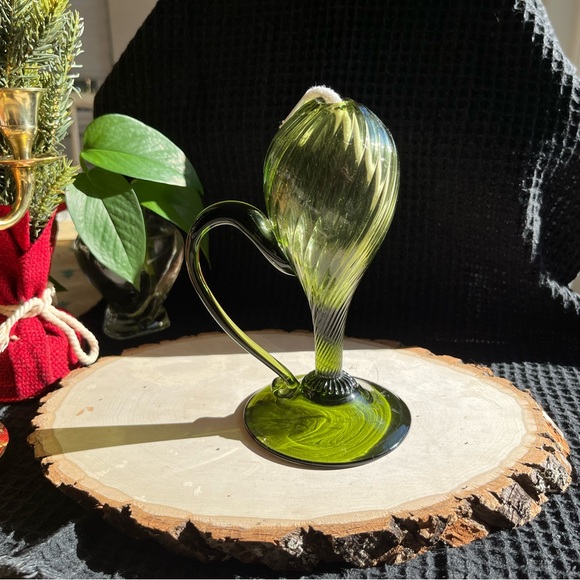 Vintage antique green oil lamp - Picture 6 of 7